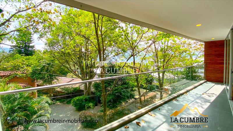 Modern 2BR Apartment in El Poblado San Lucas - 5
