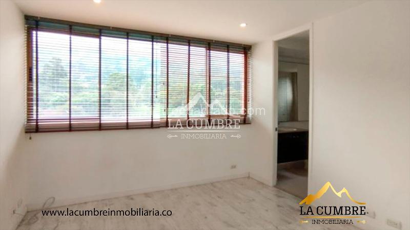 Apartamento Amplio de 3 Alcobas en El Poblado San Lucas - 9