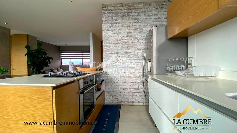 Furnished 1BR Apartment with Pool in El Poblado San Lucas - 6
