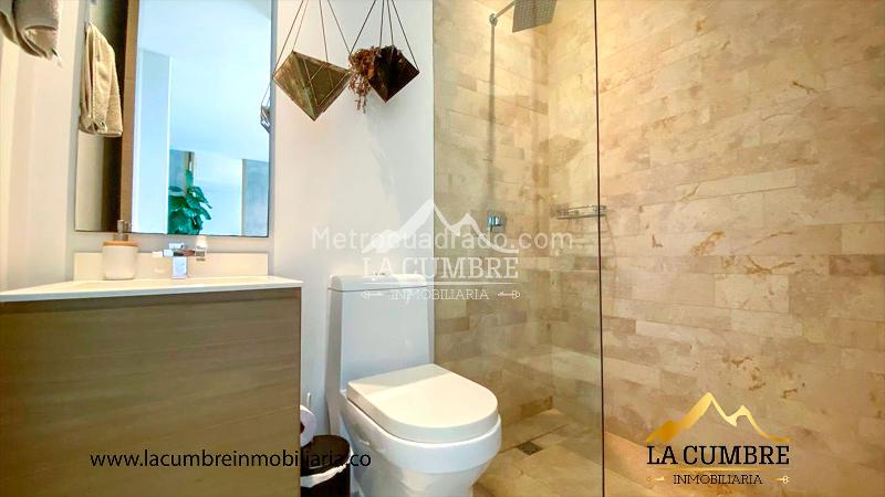 Furnished 1BR Apartment with Pool in El Poblado San Lucas - 8