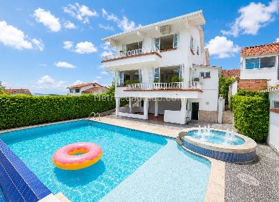 Casa de 5 alcobas en venta en Villa Maria Condominio Via, Girardot, 300 m² · foto 13 de 20