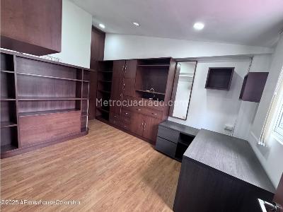 Casa de 5 alcobas en venta en Cedritos, Bogotá, 240 m² · foto 19 de 20