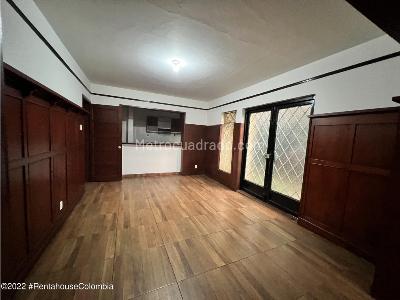 Casa de 5 alcobas en venta en San Luis, Bogotá, 590 m² · foto 5 de 20