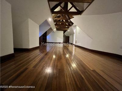 Casa de 5 alcobas en venta en San Luis, Bogotá, 590 m² · foto 16 de 20