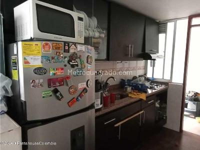 Casa de 5 alcobas en venta en El Progreso, Bogotá, 236 m² · foto 13 de 20
