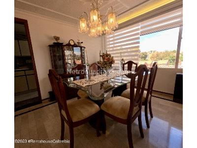 Apartamento de 5 alcobas en venta en Cedro Golf, Bogotá, 207 m² · foto 6 de 20