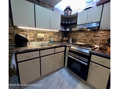 Apartamento de 5 alcobas en venta en Cedro Golf, Bogotá, 207 m² · foto 7 de 20