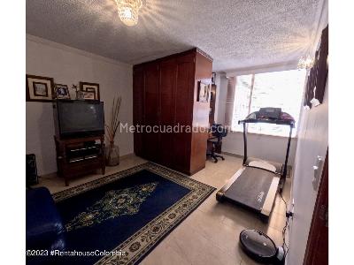 Apartamento de 5 alcobas en venta en Cedro Golf, Bogotá, 207 m² · foto 15 de 20