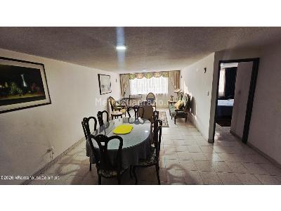 Casa de 5 alcobas en venta en Spring, Bogotá, 145 m² · foto 10 de 20