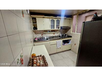 Casa de 5 alcobas en venta en Spring, Bogotá, 145 m² · foto 14 de 20