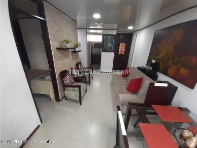 Apartamento de 3 alcobas en venta en Santa Anita, Cali, 61 m² · foto 3 de 20