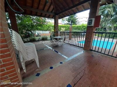 Apartamento de 3 alcobas en venta en Santa Anita, Cali, 61 m² · foto 18 de 20