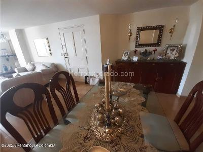 Apartamento de 2 alcobas en venta en Centenario, Cali, 110 m² · foto 3 de 16