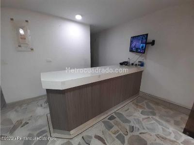 Apartamento de 2 alcobas en venta en Centenario, Cali, 110 m² · foto 13 de 16