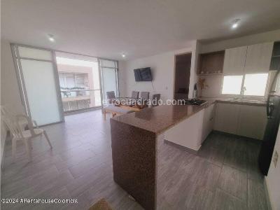 Apartamento de 2 alcobas en arriendo en Serena Del Mar, Cartagena, 58 m² · foto 2 de 20