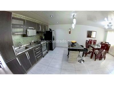 Casa de 5 alcobas en venta en Colon, Bogotá, 400 m² · foto 6 de 20