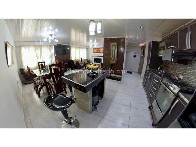 Casa de 5 alcobas en venta en Colon, Bogotá, 400 m² · foto 7 de 20