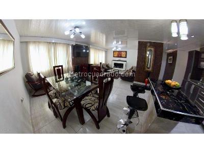 Casa de 5 alcobas en venta en Colon, Bogotá, 400 m² · foto 8 de 20