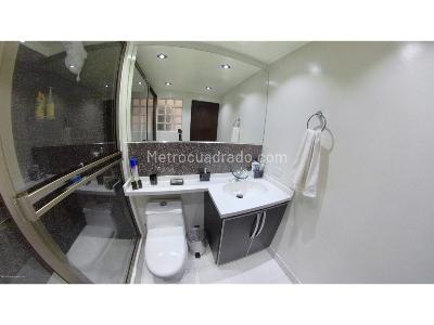 Casa de 5 alcobas en venta en Colon, Bogotá, 400 m² · foto 15 de 20