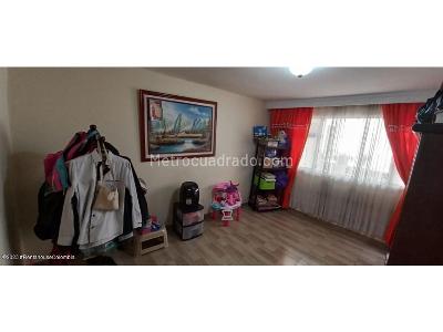Casa de 5 alcobas en venta en Camino Viejo De San Cristobal, Bogotá, 305 m² · foto 10 de 20