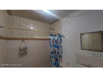 Casa de 5 alcobas en venta en Villa Catalina I, Bogotá, 154 m² · foto 6 de 20