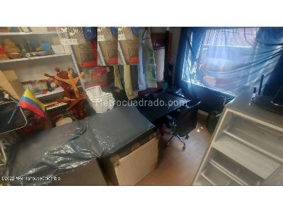 Casa de 5 alcobas en venta en Villa Catalina I, Bogotá, 154 m² · foto 19 de 20