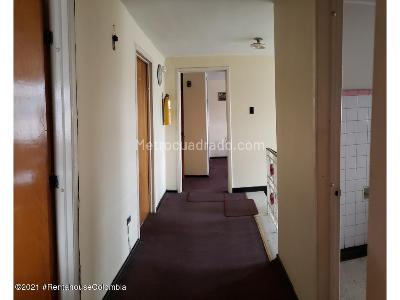 Casa de 5 alcobas en venta en La Aurora, Bogotá, 156 m² · foto 7 de 10