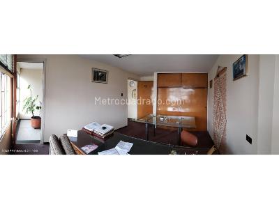 Casa de 5 alcobas en venta en La Aurora, Bogotá, 156 m² · foto 8 de 10
