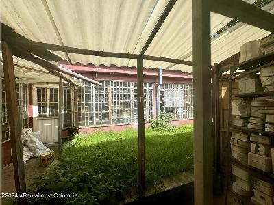 Casa de 5 alcobas en arriendo en Chapinero, Bogotá, 659 m² · foto 11 de 20