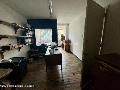 Casa de 5 alcobas en arriendo en Chapinero, Bogotá, 659 m² · foto 19 de 20