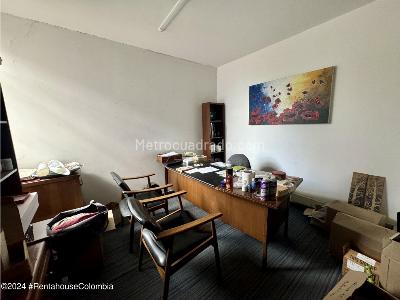 Casa de 5 alcobas en arriendo en Chapinero, Bogotá, 659 m² · foto 20 de 20