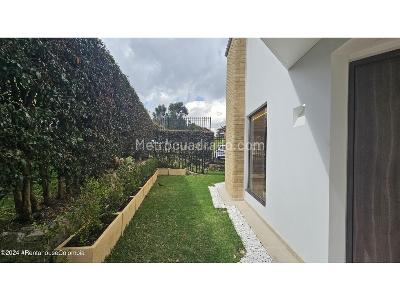 Casa de 4 alcobas en venta en Cedro Golf, Bogotá, 235 m² · foto 5 de 20