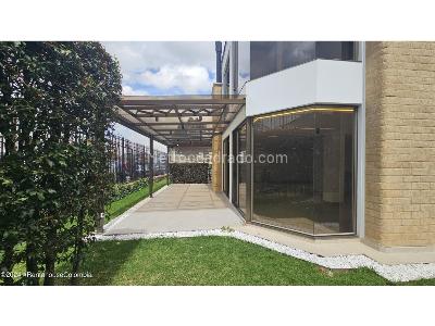 Casa de 4 alcobas en venta en Cedro Golf, Bogotá, 235 m² · foto 6 de 20