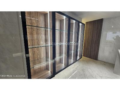 Casa de 4 alcobas en venta en Cedro Golf, Bogotá, 235 m² · foto 14 de 20