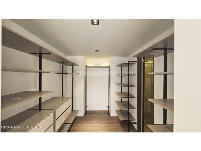 Casa de 4 alcobas en venta en Cedro Golf, Bogotá, 235 m² · foto 18 de 20