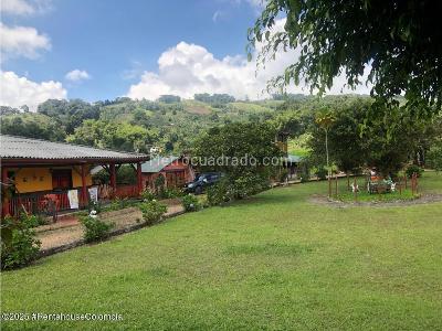 Casa de 5 alcobas en venta en El Darien, Cali, 250 m² · foto 5 de 20