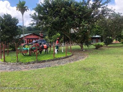 Casa de 5 alcobas en venta en El Darien, Cali, 250 m² · foto 20 de 20