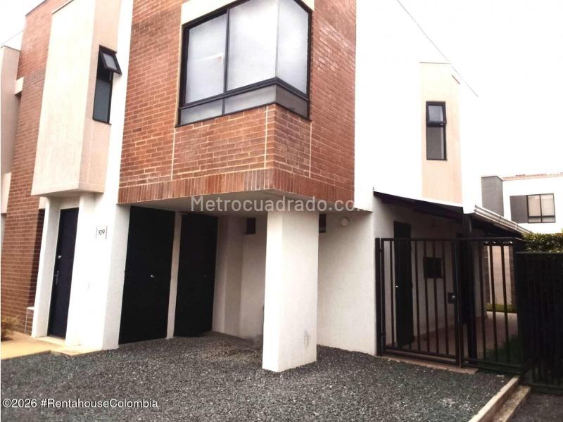 Casa – Jamundí, Conjunto Residencial Fioreli, Sur - Vista 2