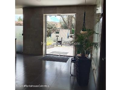 Apartamento de 1 alcoba en arriendo en Cedritos, Bogotá, 51 m² · foto 2 de 20