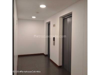 Apartamento de 1 alcoba en arriendo en Cedritos, Bogotá, 51 m² · foto 4 de 20