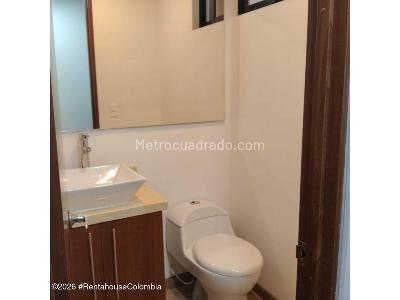 Apartamento de 1 alcoba en arriendo en Cedritos, Bogotá, 51 m² · foto 11 de 20
