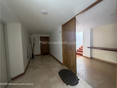 Apartamento de 5 alcobas en venta en Santa Barbara Alta, Bogotá, 380 m² · foto 3 de 20