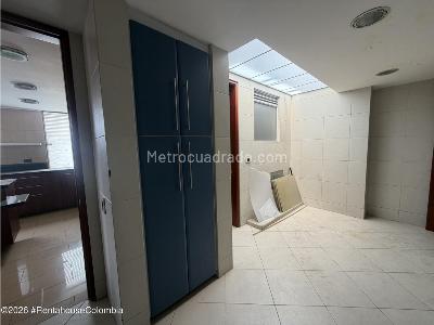 Apartamento de 5 alcobas en venta en Santa Barbara Alta, Bogotá, 380 m² · foto 8 de 20