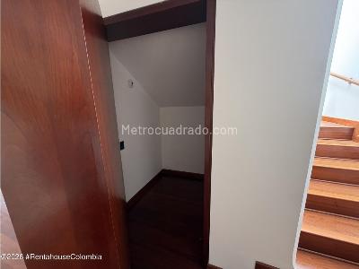 Apartamento de 5 alcobas en venta en Santa Barbara Alta, Bogotá, 380 m² · foto 12 de 20