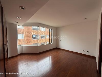 Apartamento de 5 alcobas en venta en Santa Barbara Alta, Bogotá, 380 m² · foto 17 de 20