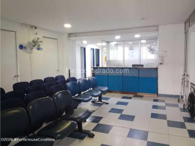 Casa de 5 alcobas en venta en Cuarto De Legua, Cali, 378 m² · foto 3 de 20