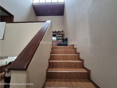 Casa de 5 alcobas en venta en Las Margaritas Usaquen, Bogotá, 385 m² · foto 11 de 19