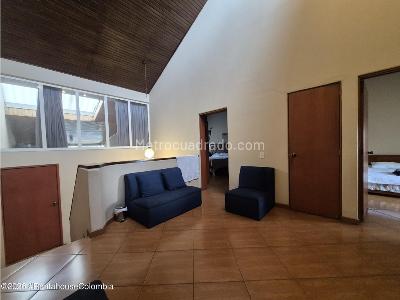 Casa de 5 alcobas en venta en Las Margaritas Usaquen, Bogotá, 385 m² · foto 12 de 19