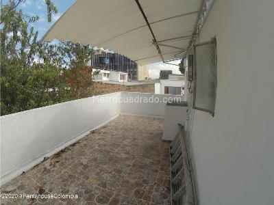 Casa de 3 alcobas en arriendo en Normandia, Bogotá, 320 m² · foto 10 de 20