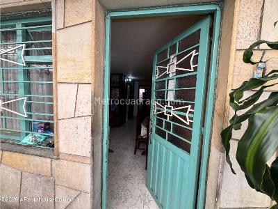 Casa de 5 alcobas en venta en Santa Matilde, Bogotá, 274 m² · foto 3 de 20